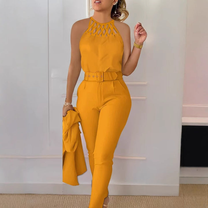 Damer Elegant Jumpsuit med snyggt bälte och raffinerad cut-out Mirla-Eva Jonsson