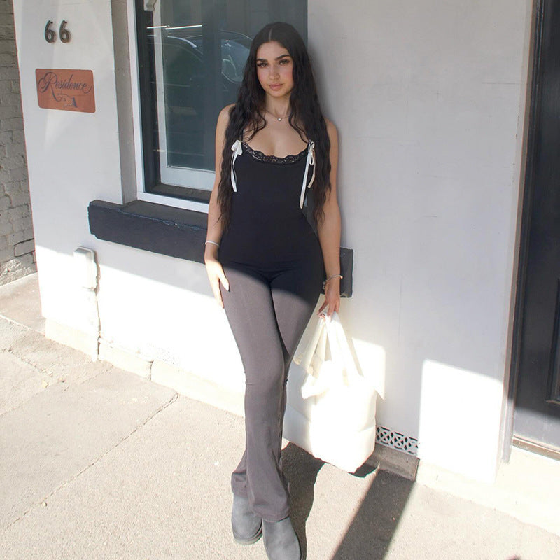 Damer Elegant Jumpsuit med spets och vid benmudd Mirla-Eva Jonsson