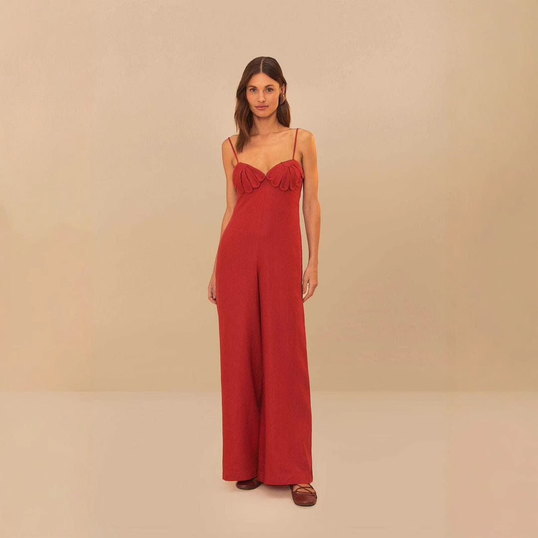 Damer Elegant Jumpsuit med voluminösa volangdetaljer och flödande snitt Mirla-Eva Jonsson