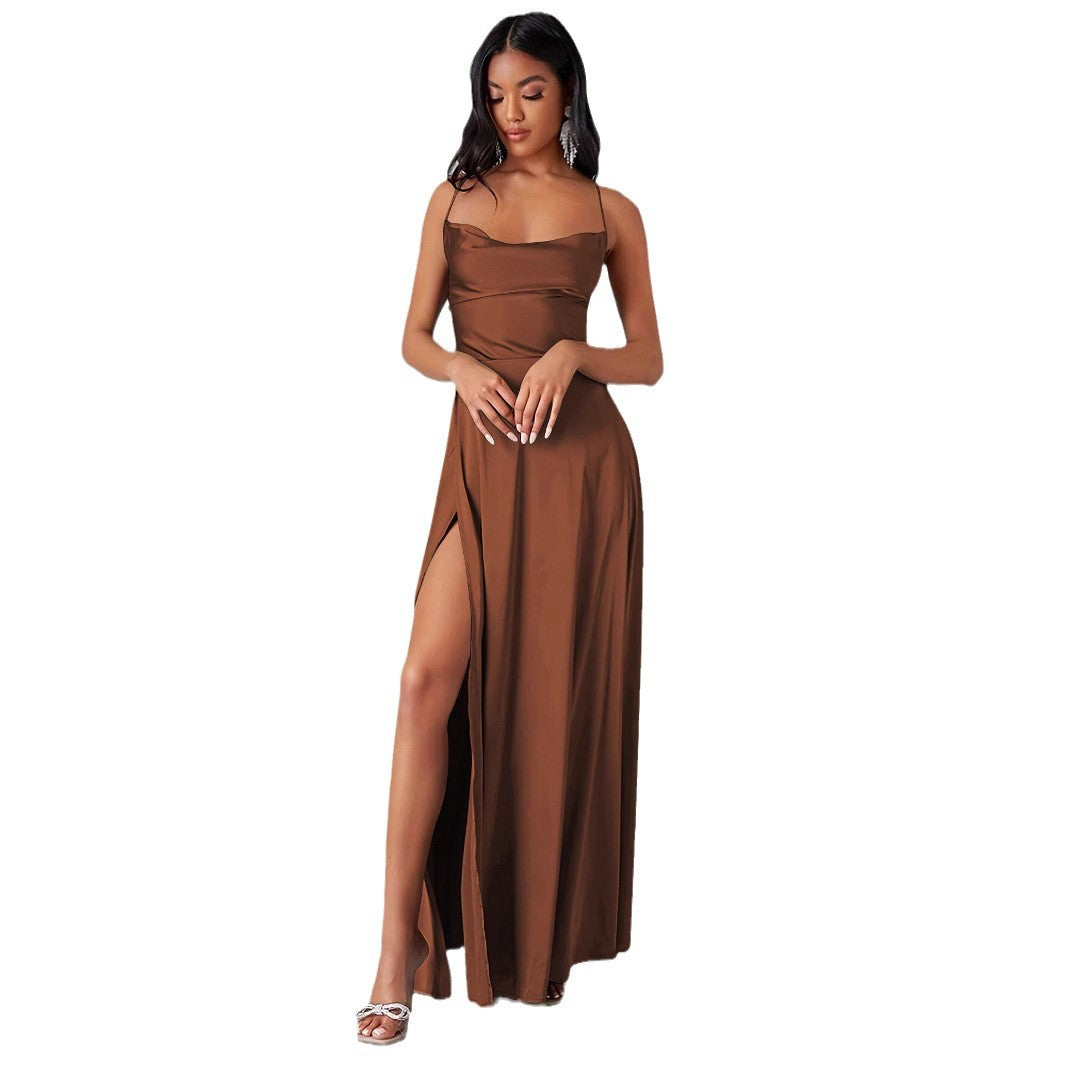 Damer Elegant Klänning med off-shoulder design och hög slits Mirla-Eva Jonsson