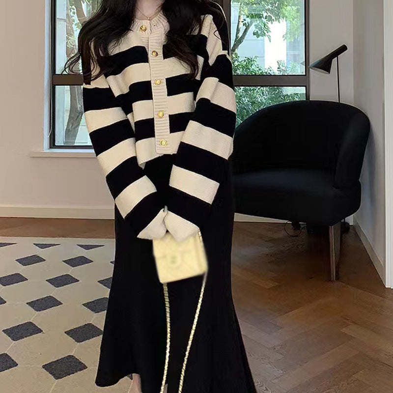 Damer Elegant Kofta Set med Kontrastdetaljer och Knäppning Mirla-Eva Jonsson