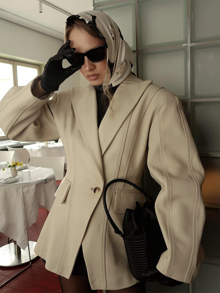 Damer Elegant Konstläder Blazerjacka med strukturerad design Mirla-Eva Jonsson