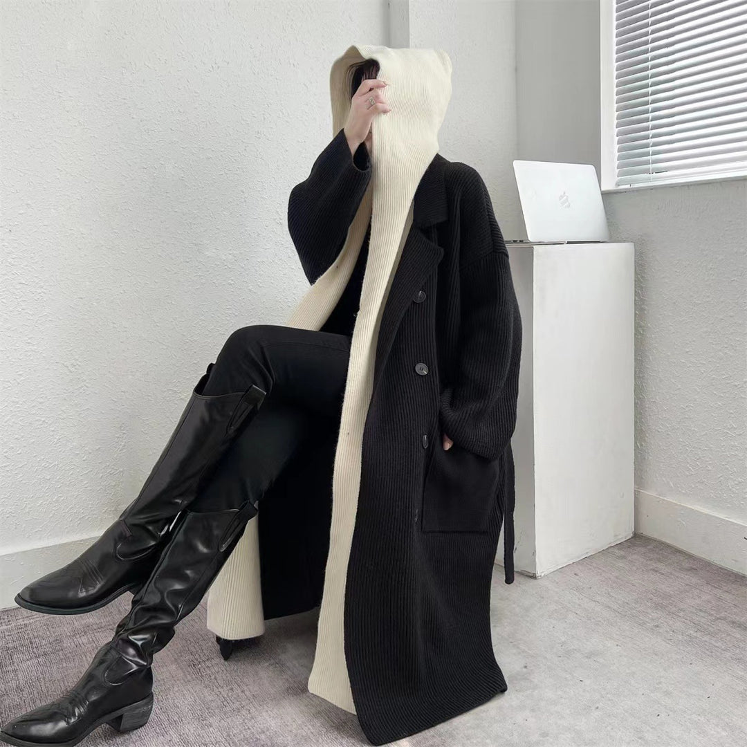 Damer Elegant Lång Kappa med Bälte och Kontrasterande Ärmar Mirla-Eva Jonsson