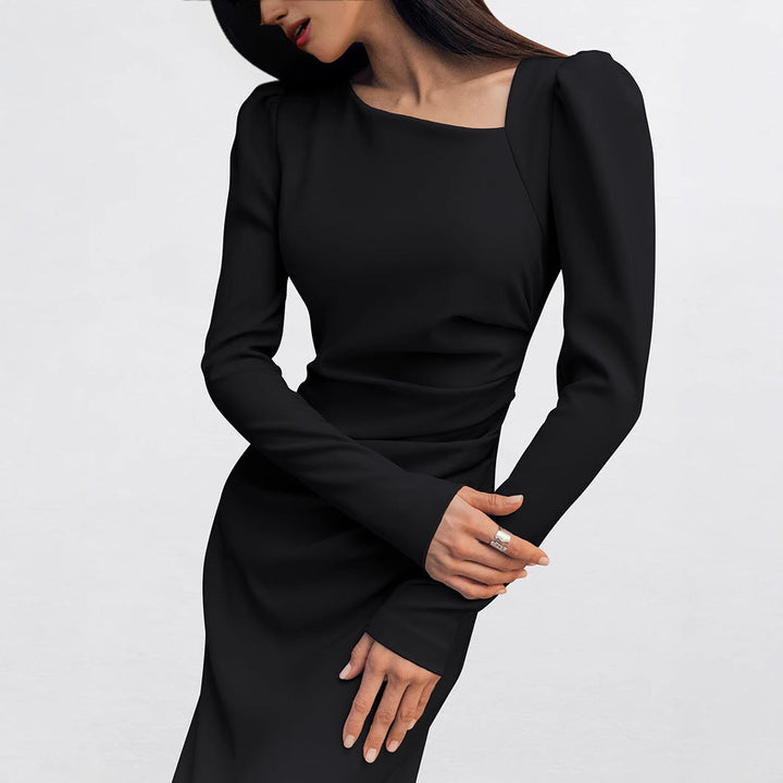 Damer Elegant Långärmad Maxiklänning I Minimalistisk Design Mirla-Eva Jonsson