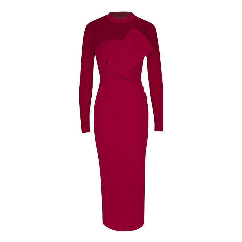 Damer Elegant Långärmad Midi Klänning med raffinerad drapering och figurnära silhuett Mirla-Eva Jonsson