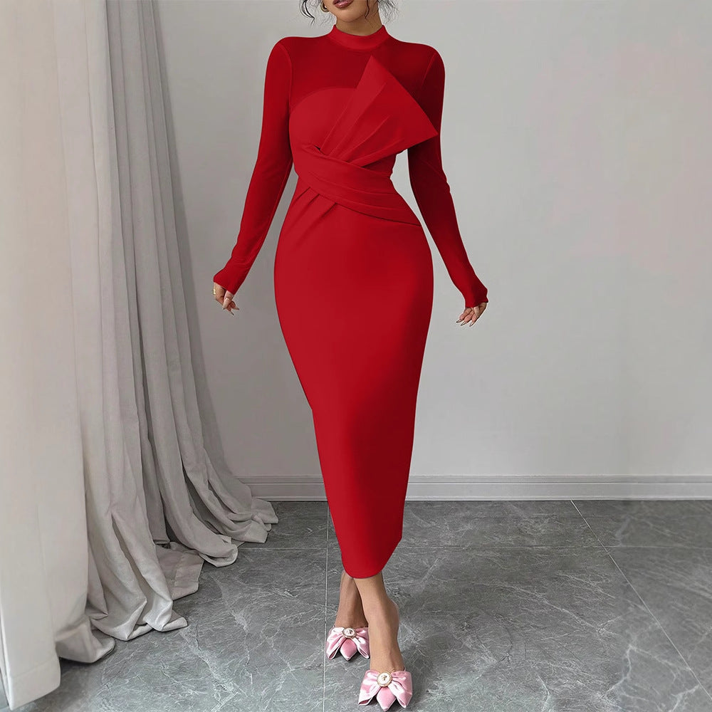 Damer Elegant Långärmad Midi Klänning med raffinerad drapering och figurnära silhuett Mirla-Eva Jonsson