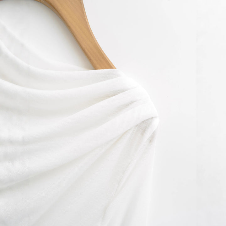 Damer Elegant Långärmad Topp med moderiktig Draperi och asymmetrisk Skärning Mirla-Eva Jonsson