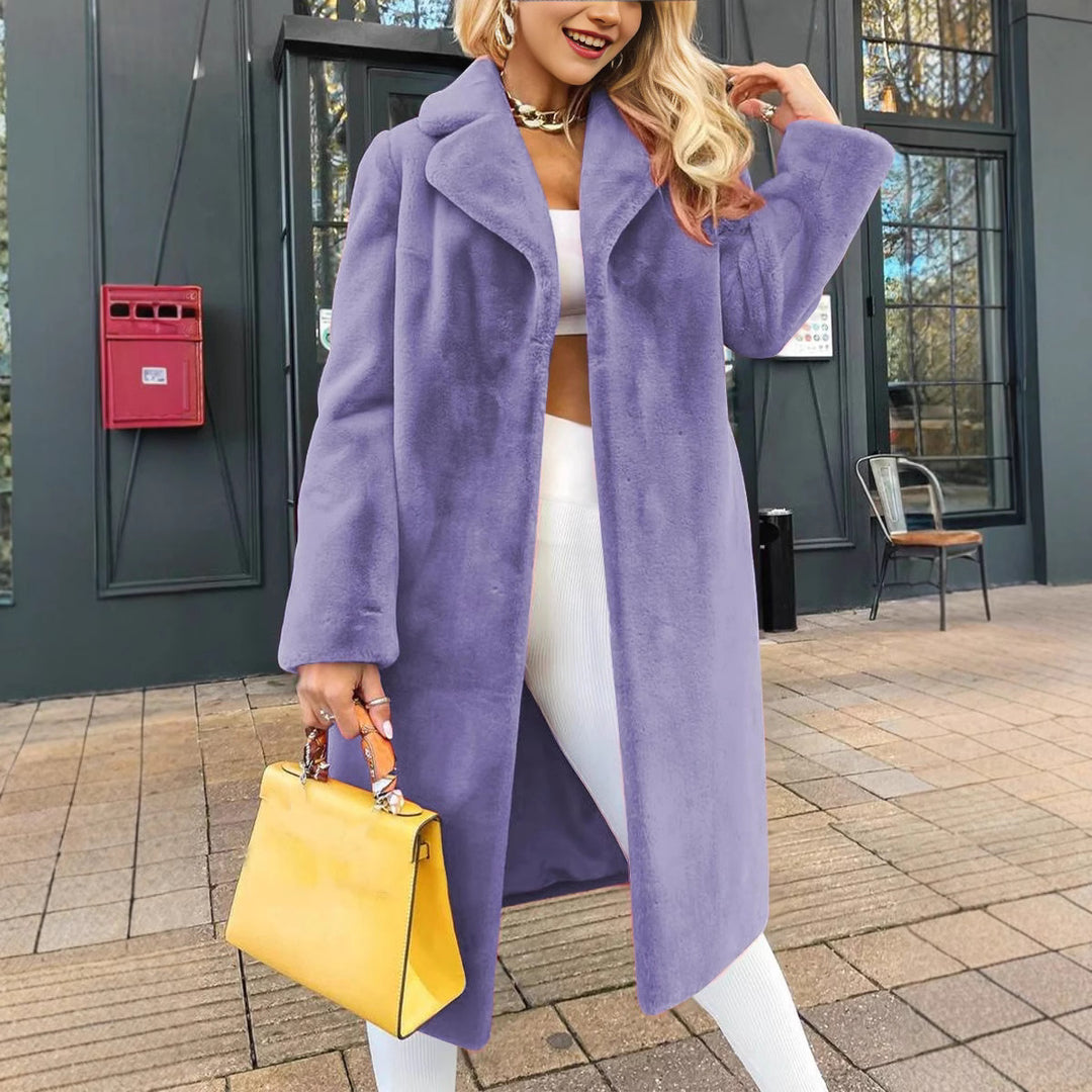 Damer Elegant Långrock i mjukt fleece med slag och sidofickor Mirla-Eva Jonsson