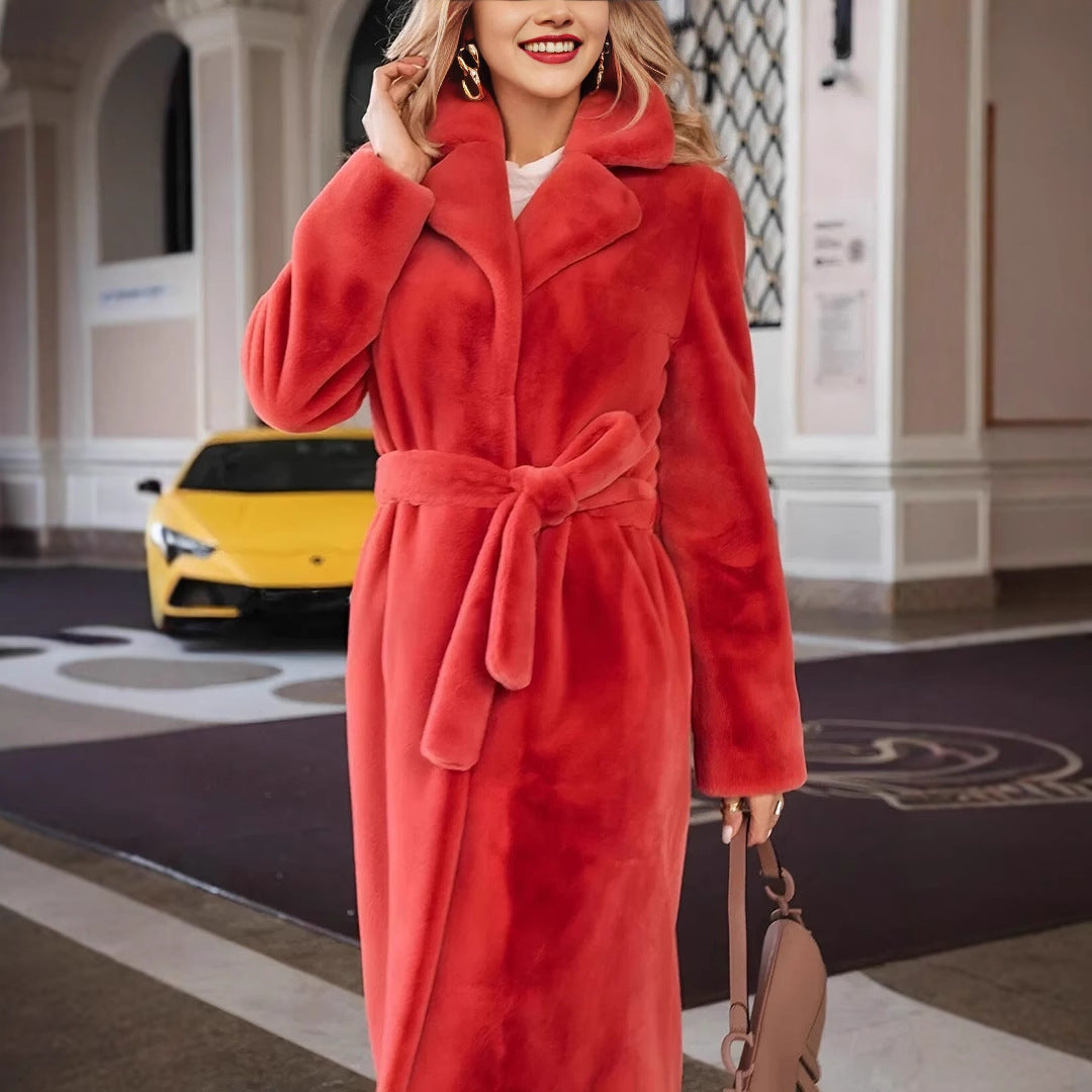 Damer Elegant Långrock i mjukt fleece med slag och sidofickor Mirla-Eva Jonsson