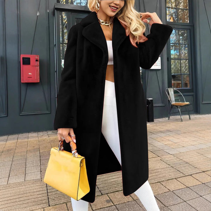 Damer Elegant Långrock i mjukt fleece med slag och sidofickor Mirla-Eva Jonsson