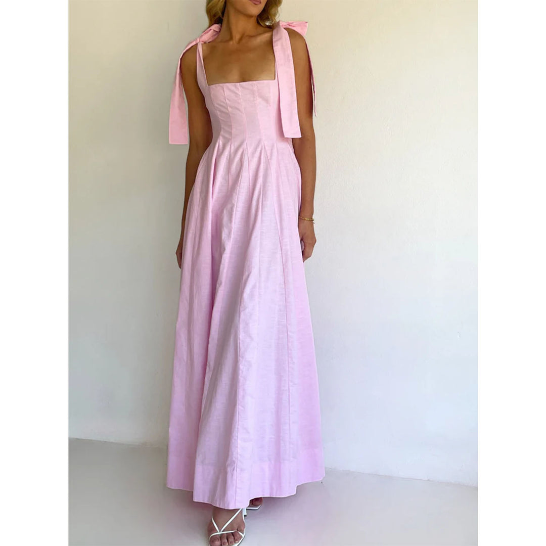 Damer Elegant Maxi Klänning med Moderna Axelband och Flödande Skärning-Eva Jonsson