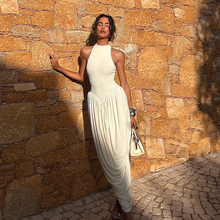Damer Elegant Maxi- jumpsuit med hög krage och flödande fåll Mirla-Eva Jonsson