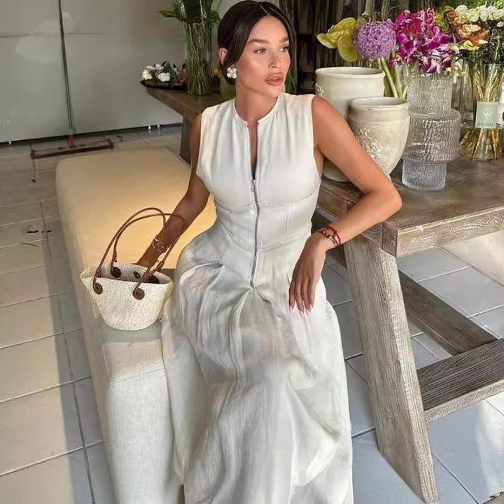 Damer Elegant Maxi-klänning med djup V-ringning och smal passform Mirla-Eva Jonsson