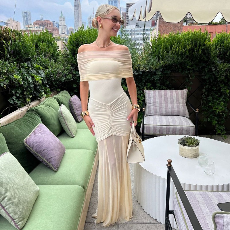 Damer Elegant Maxi-klänning med off-shoulder design och rynkor Mirla-Eva Jonsson