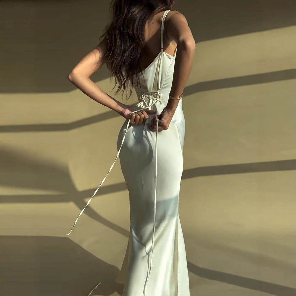 Damer Elegant Maxi-ryggen Klänning med flytande tyg och ömt band Mirla-Eva Jonsson