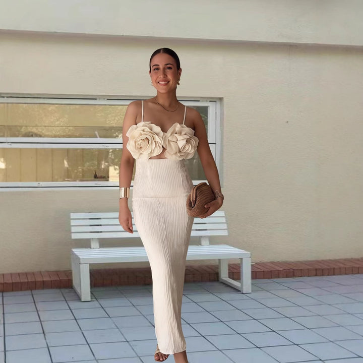 Damer Elegant Maxikjol med blommönster och innovativa axelband Mirla-Eva Jonsson