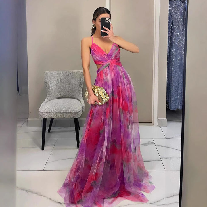 Damer Elegant Maxikjol med raffinerade Cut-Out-detaljer och flödande design Mirla-Eva Jonsson