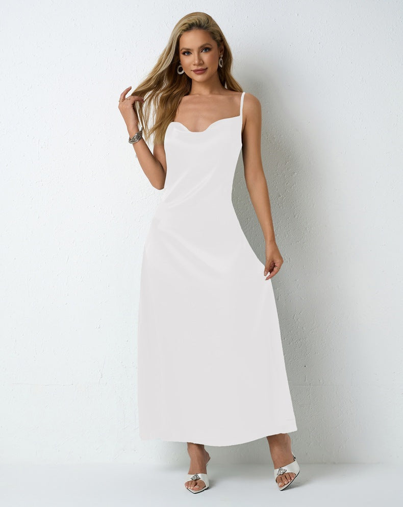 Damer Elegant Maxikjol med snygg Halter-neck-design Mirla-Eva Jonsson