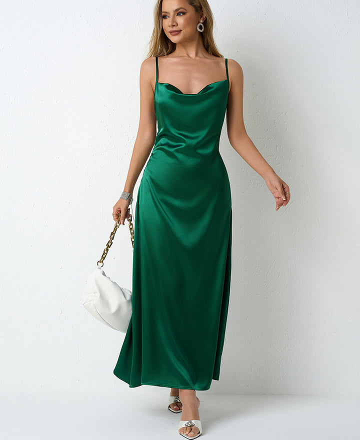 Damer Elegant Maxikjol med snygg Halter-neck-design Mirla-Eva Jonsson