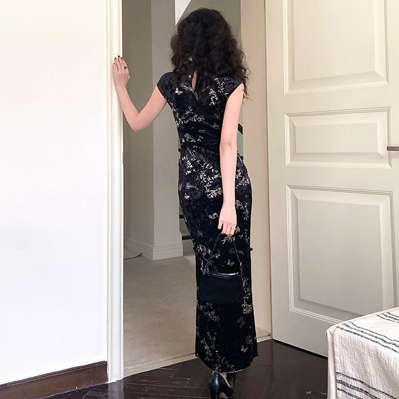 Damer Elegant Maxiklännig med blommönster och ståkrage Mirla-Eva Jonsson