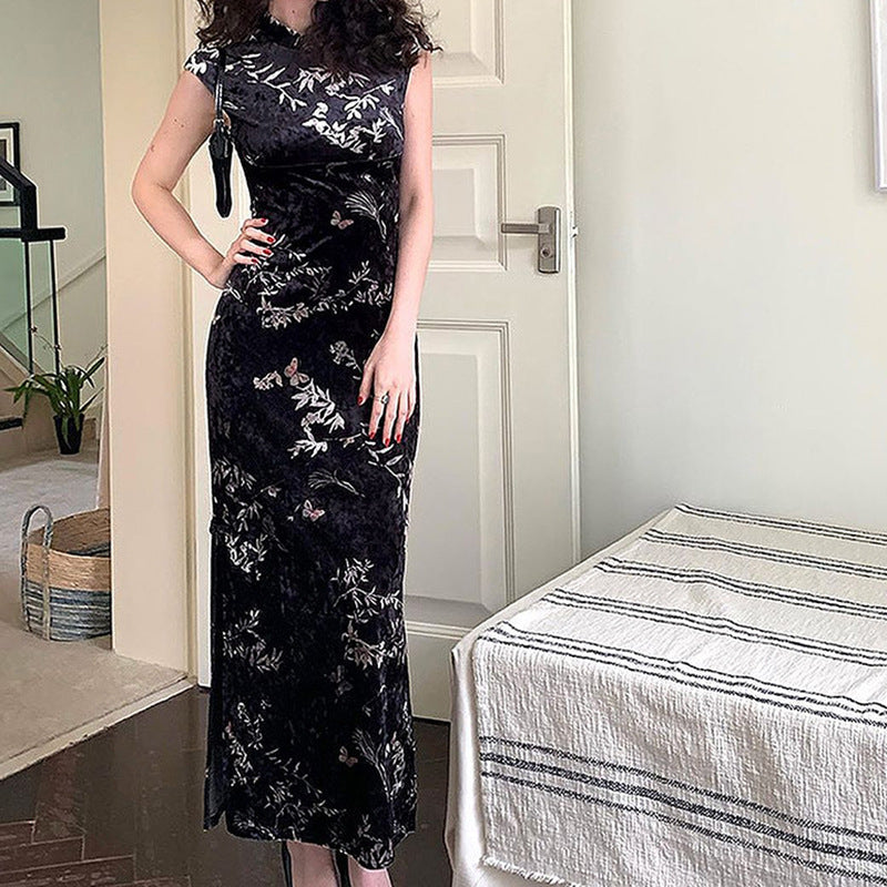 Damer Elegant Maxiklännig med blommönster och ståkrage Mirla-Eva Jonsson