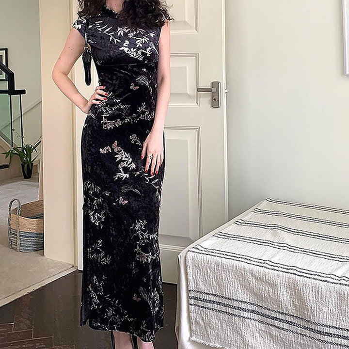 Damer Elegant Maxiklännig med blommönster och ståkrage Mirla-Eva Jonsson