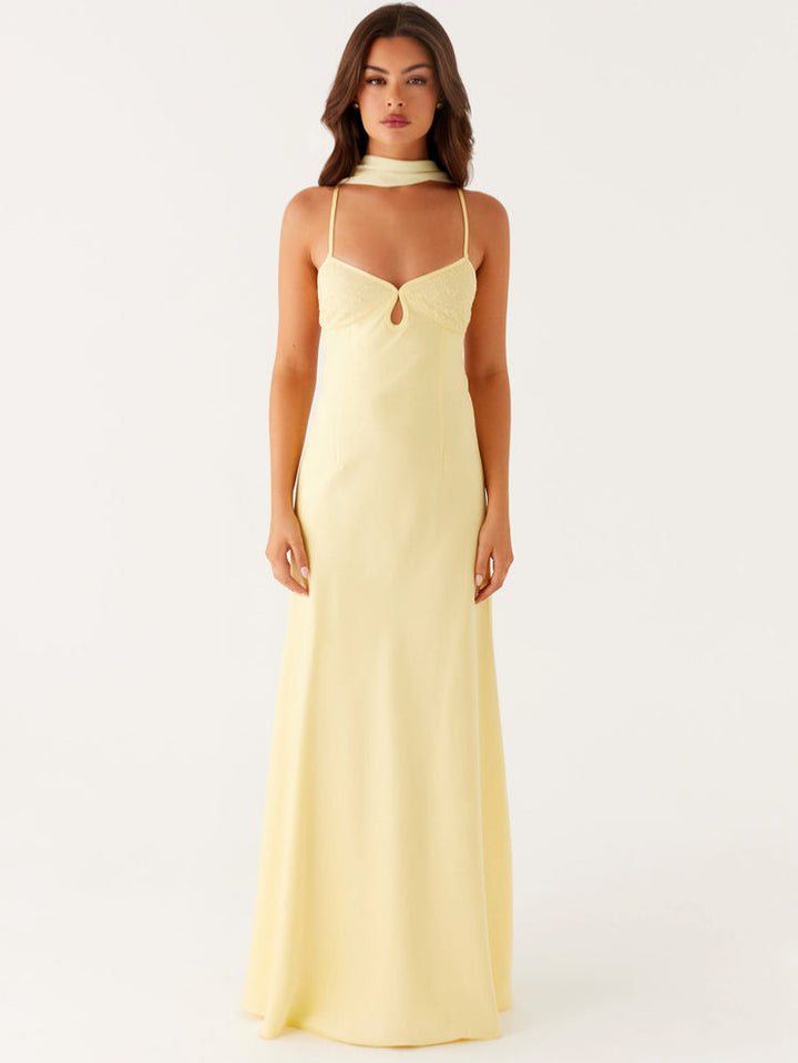 Damer Elegant Maxiklänning med Cut-Out-detaljer och smala axelband Mirla-Eva Jonsson