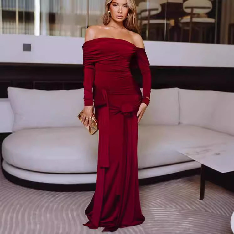 Damer Elegant Maxiklänning med Ruffle-detaljer och Off-Shoulder-utsnitt Eva Jonsson-Eva Jonsson