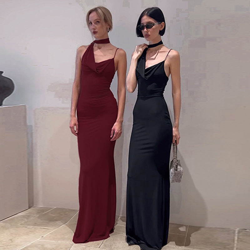 Damer Elegant Maxiklänning med asymmetrisk Halterneck Mirla-Eva Jonsson