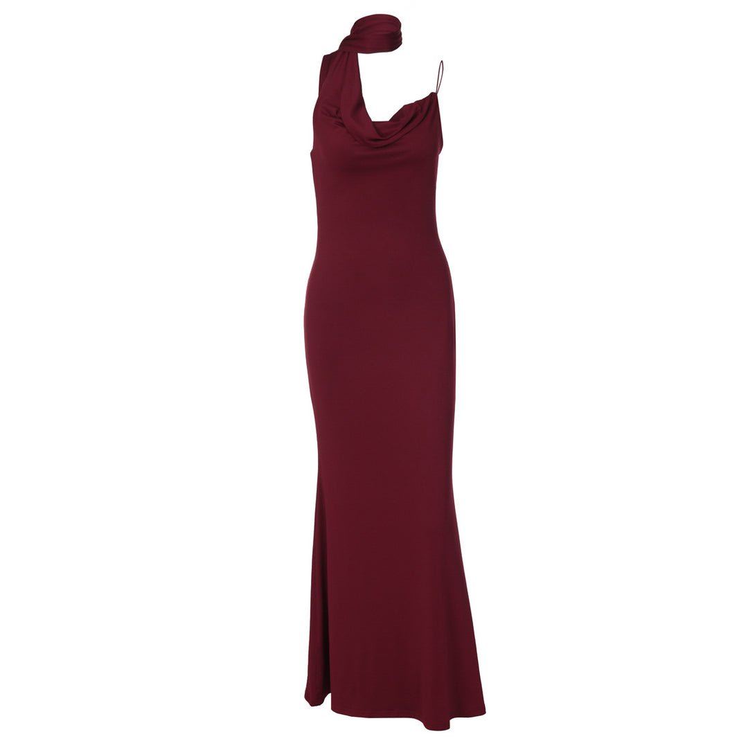 Damer Elegant Maxiklänning med asymmetrisk Halterneck Mirla-Eva Jonsson