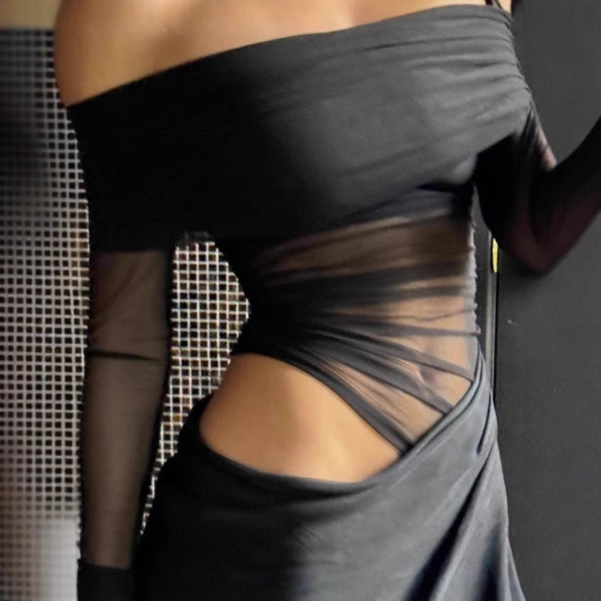 Damer Elegant Maxiklänning med asymmetrisk överdel och sofistikerad draperingsdesign Mirla-Eva Jonsson