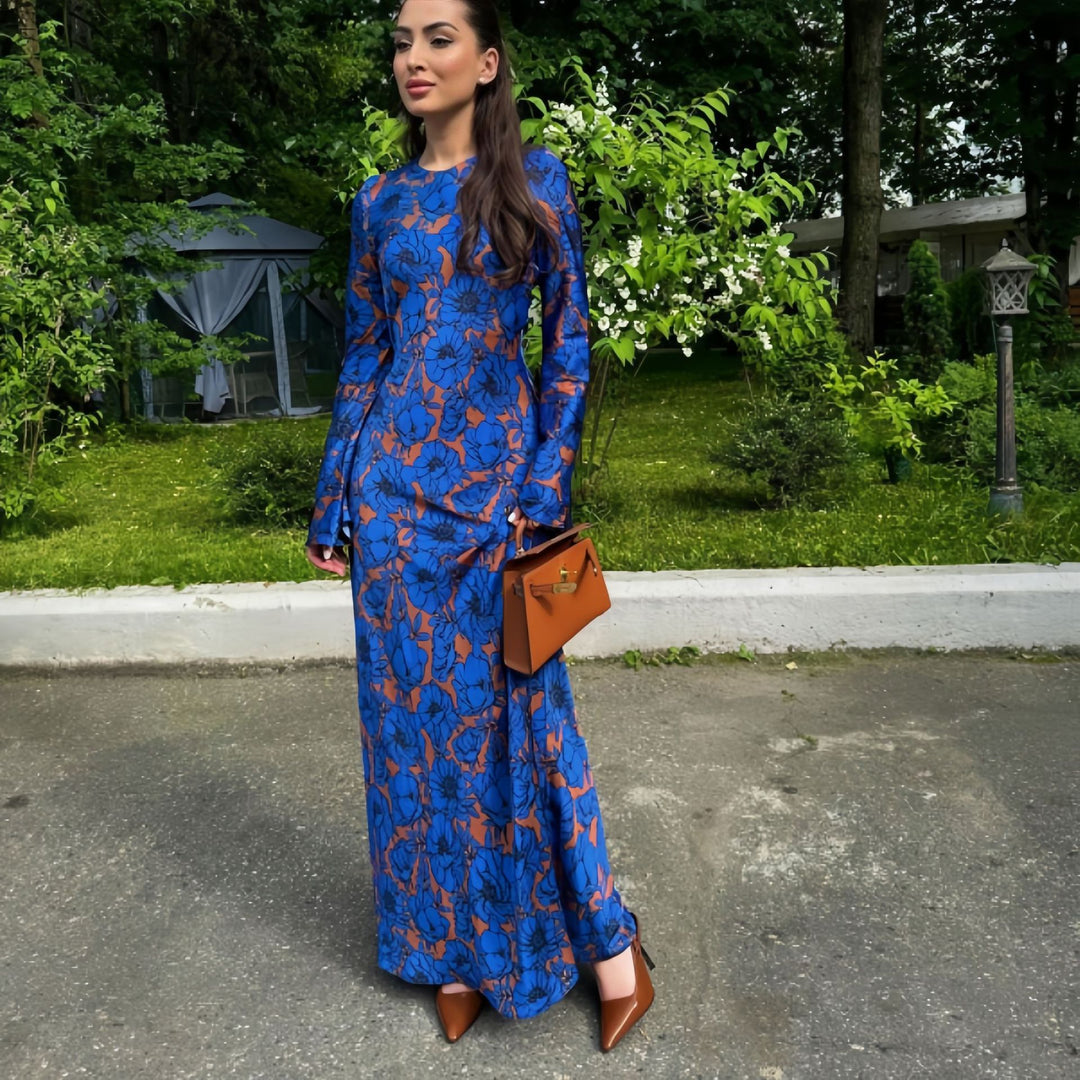 Damer Elegant Maxiklänning med blommig design och långa ärmar Mirla-Eva Jonsson