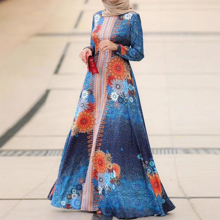 Damer Elegant Maxiklänning med blommiga detaljer Mirla-Eva Jonsson
