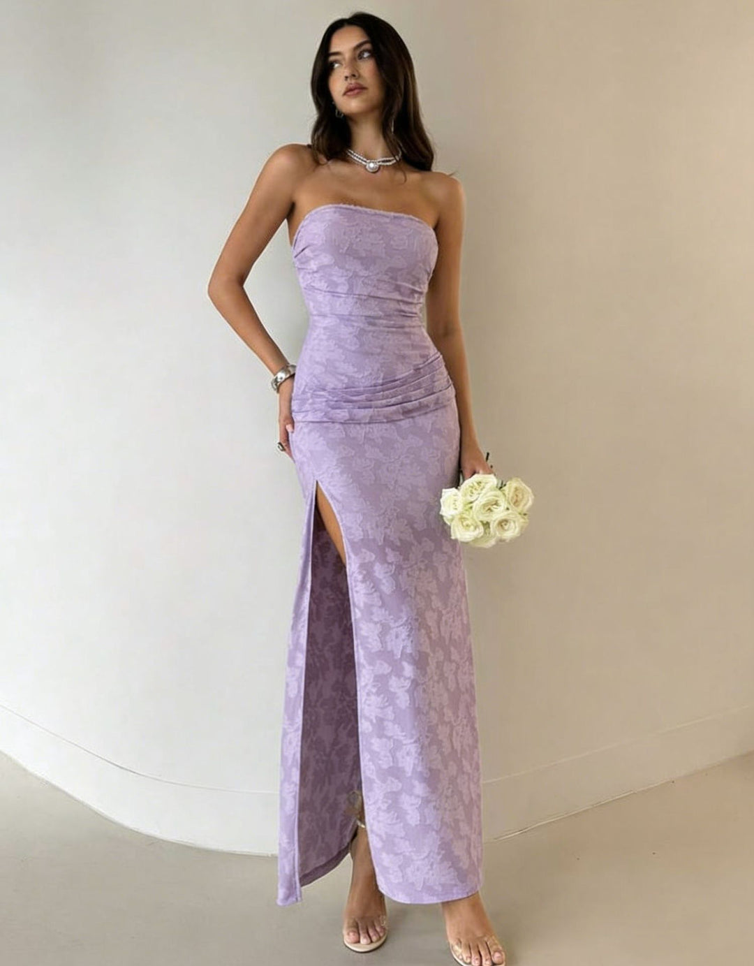 Damer Elegant Maxiklänning med blommigt mönster och hög delning Mirla-Eva Jonsson