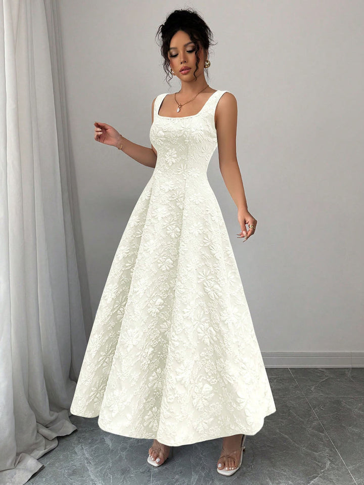 Damer Elegant Maxiklänning med blommönster och fyrkantig nacke Mirla-Eva Jonsson