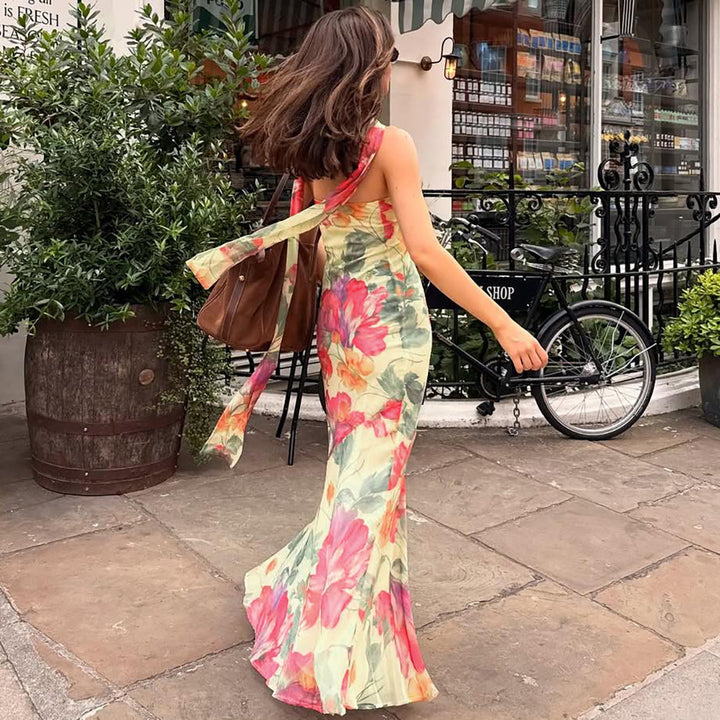Damer Elegant Maxiklänning med blommönster och snygg ryggsnörning Mirla-Eva Jonsson