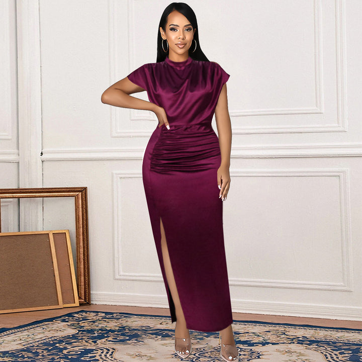 Damer Elegant Maxiklänning med djup slits och raffinerad draperingsdesign Mirla-Eva Jonsson