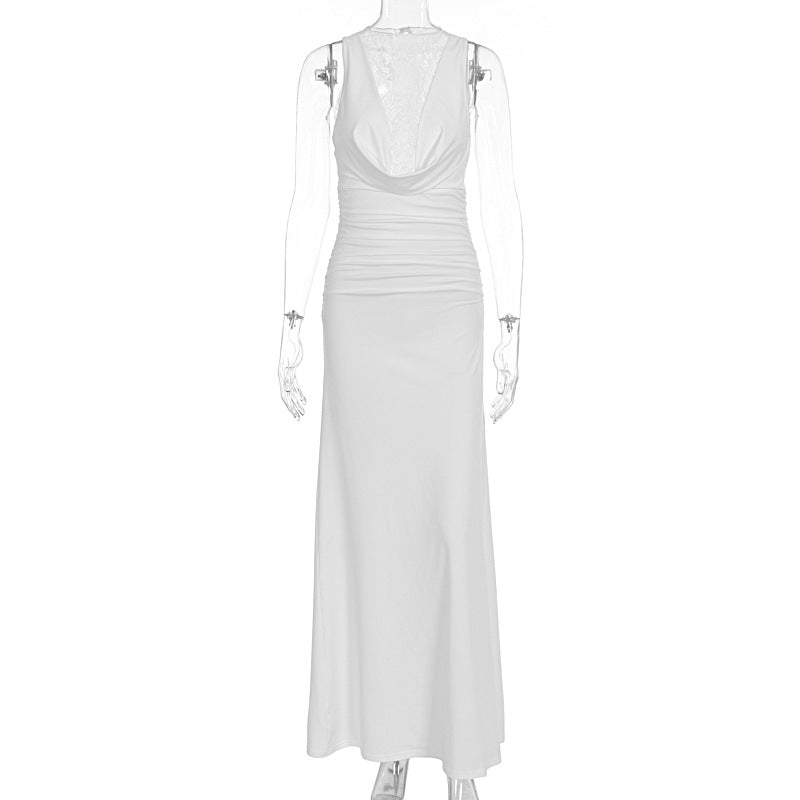 Damer Elegant Maxiklänning med elegant Halterneck-design och sofistikerad spetsdetalj Mirla-Eva Jonsson