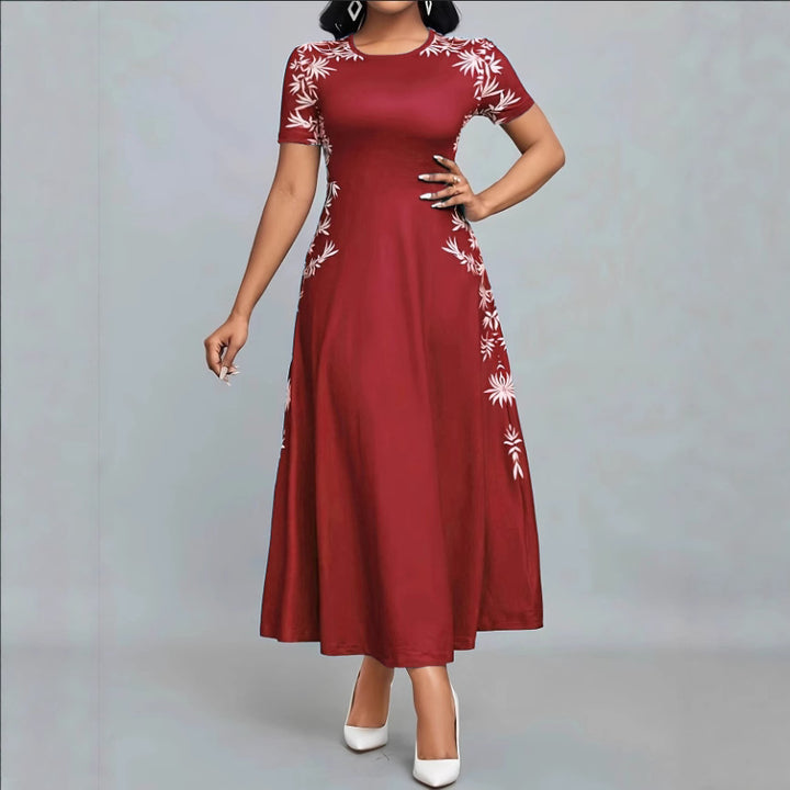 Damer Elegant Maxiklänning med florala broderier Mirla-Eva Jonsson