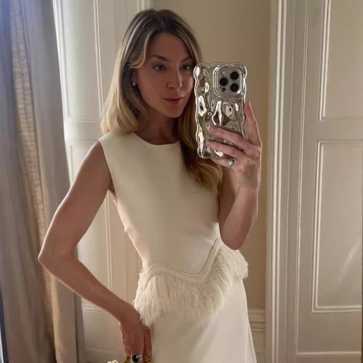 Damer Elegant Maxiklänning med fransdetalj och fin fåll Mirla-Eva Jonsson