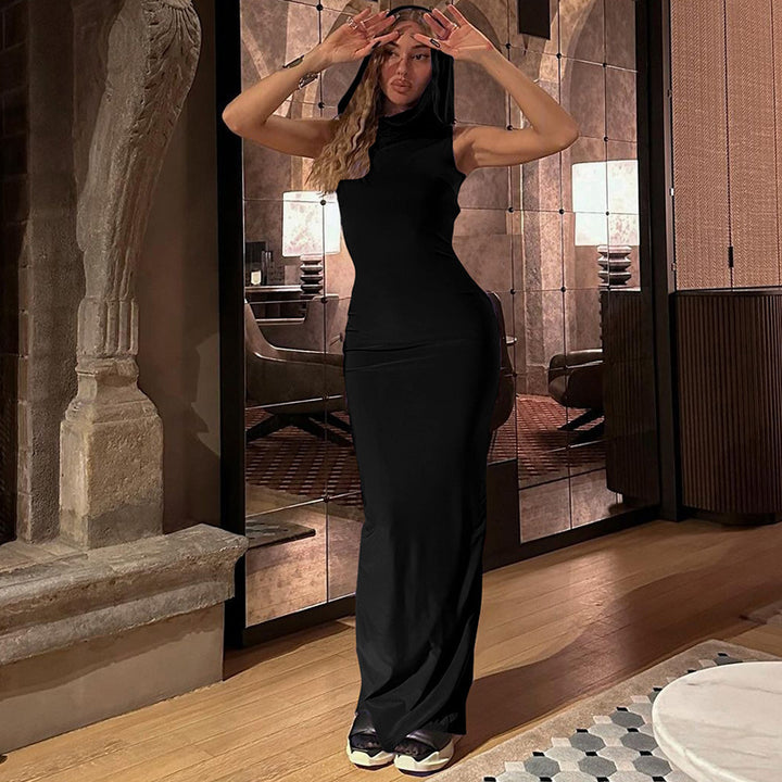 Damer Elegant Maxiklänning med huva och figurnära silhuett Mirla-Eva Jonsson