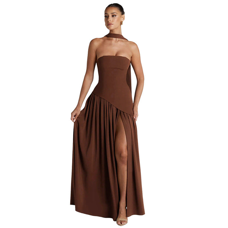 Damer Elegant Maxiklänning med off-shoulder silhuett och sofistikerad slit Mirla-Eva Jonsson