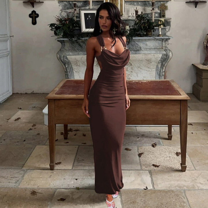 Damer Elegant Maxiklänning med raffinerade draperingsdetaljer Mirla-Eva Jonsson