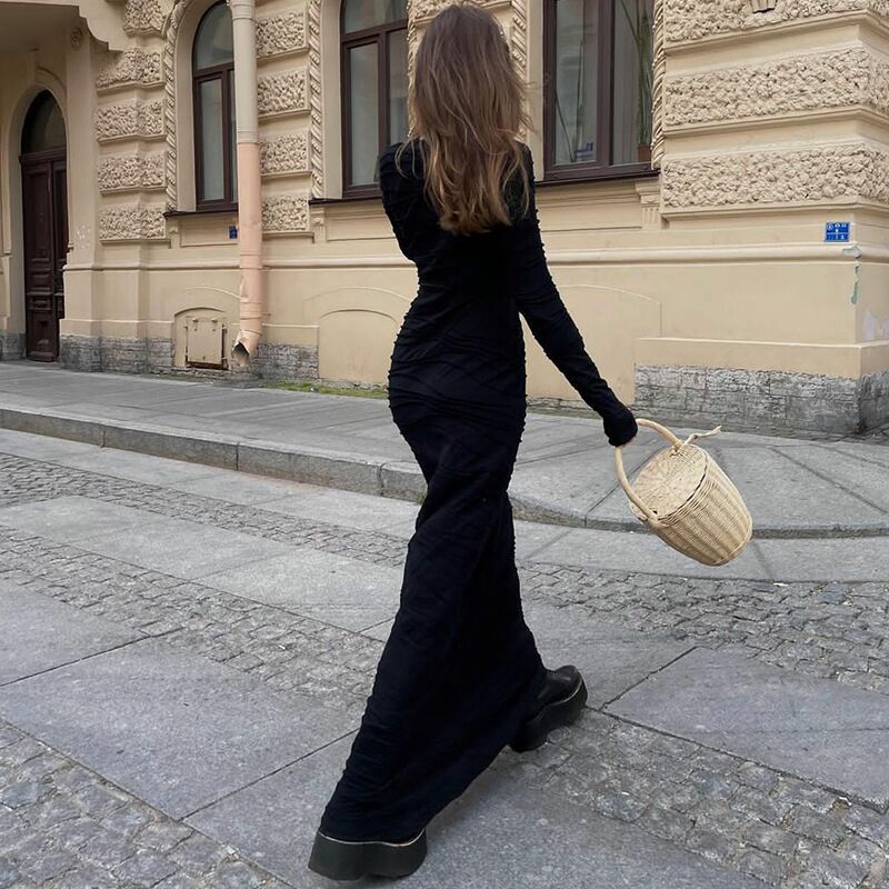 Damer Elegant Maxiklänning med texturerad design Mirla-Eva Jonsson