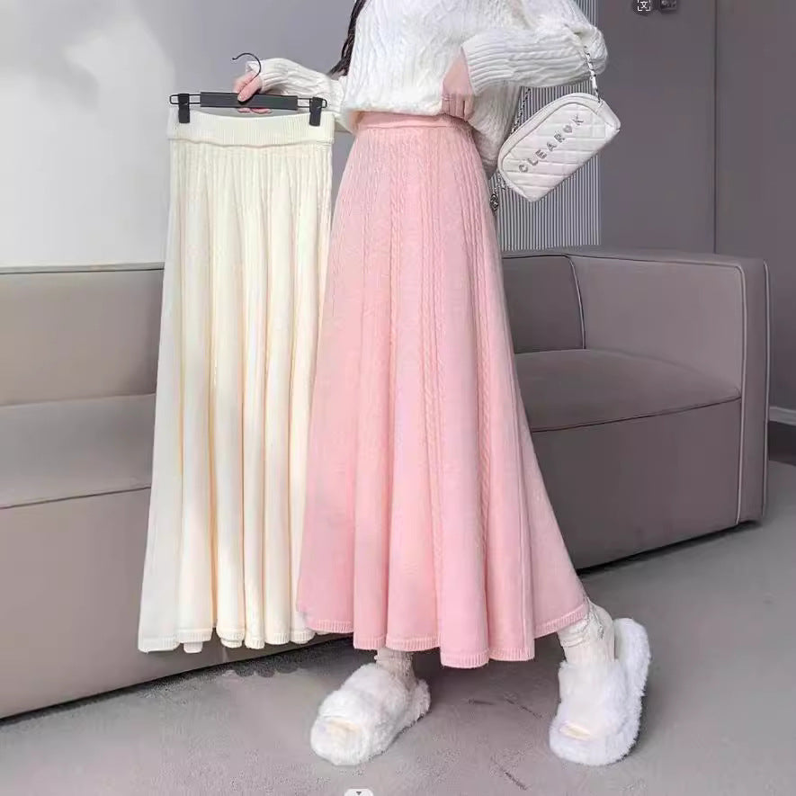 Damer Elegant Midi Kjol med Kabelstickat Mönster och Bred Snitt Mirla-Eva Jonsson