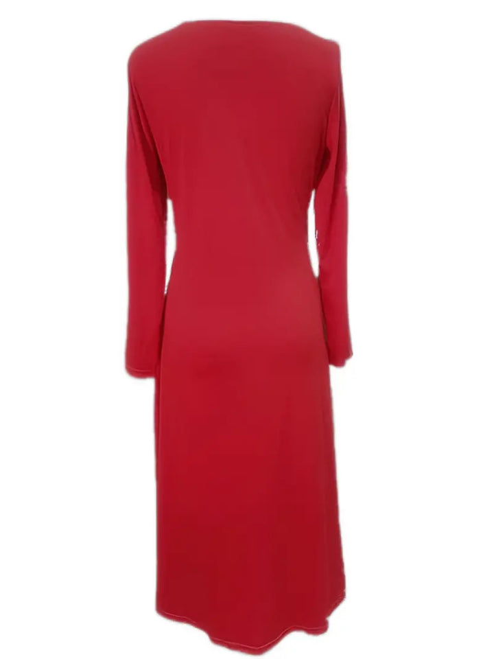 Damer Elegant Midi-klänning med asymmetrisk fåll och stiliga knappdetaljer Mirla-Eva Jonsson