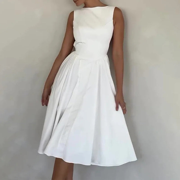 Damer Elegant Midi-klänning med figursydd överdel och svängande kjol Mirla-Eva Jonsson