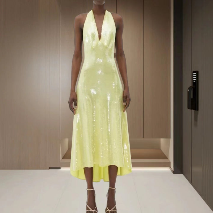 Damer Elegant Midi-klänning med glittrande övermaterial och V-ringning Mirla-Eva Jonsson