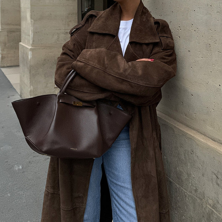 Damer Elegant Mockaskinn Trenchcoat med praktiska fickor och modern snitt Mirla-Eva Jonsson