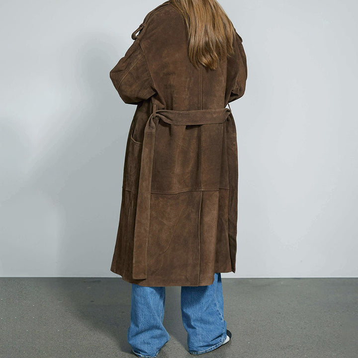 Damer Elegant Mockaskinn Trenchcoat med praktiska fickor och modern snitt Mirla-Eva Jonsson